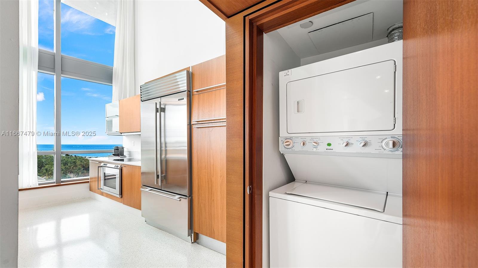 SETAI RESORT & RESIDENCES - Residential Lease