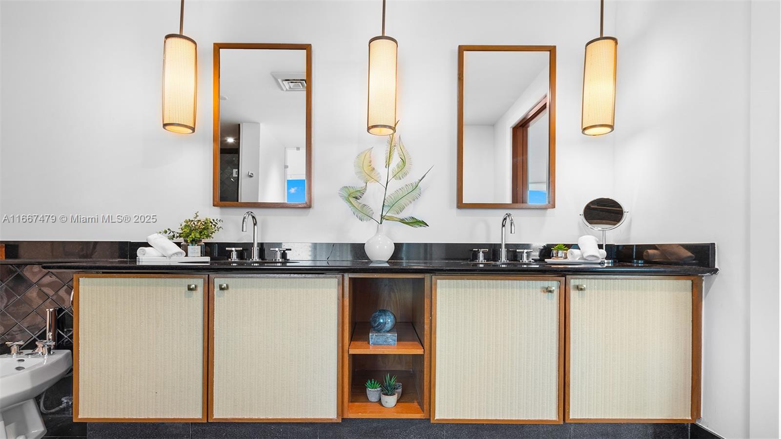 SETAI RESORT & RESIDENCES - Residential Lease