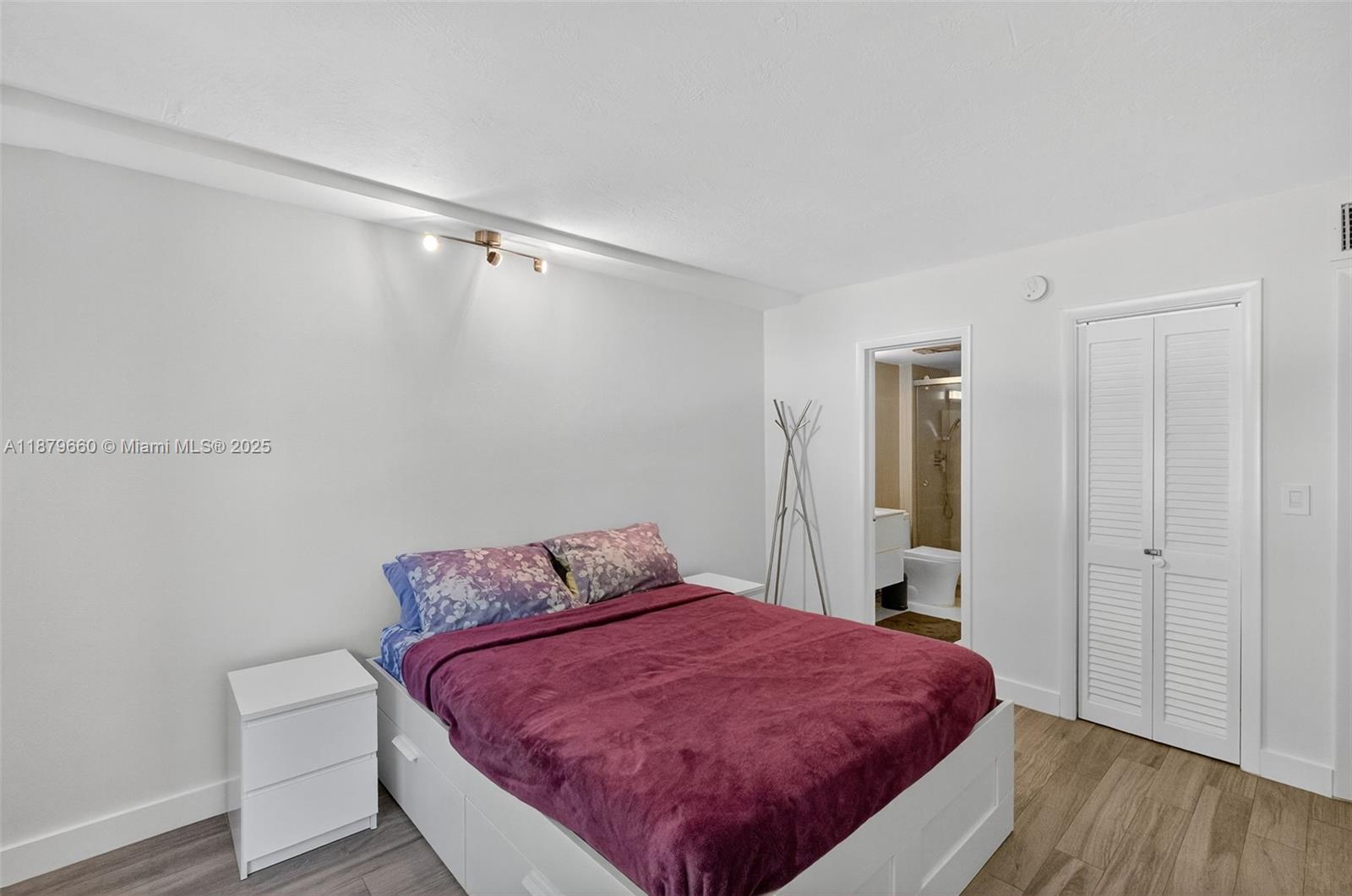 GALEN DRIVE CONDO APTS - Residential