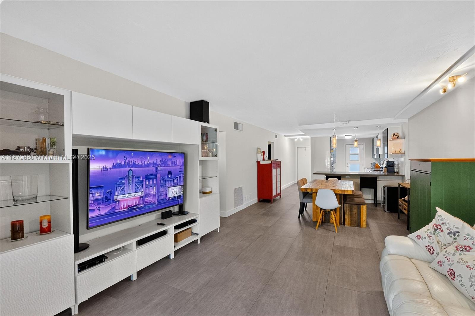 GALEN DRIVE CONDO APTS - Residential