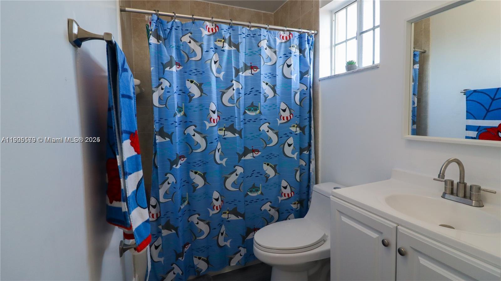 VISTA ALEGRE TOWNHOMES VI - Residential Lease