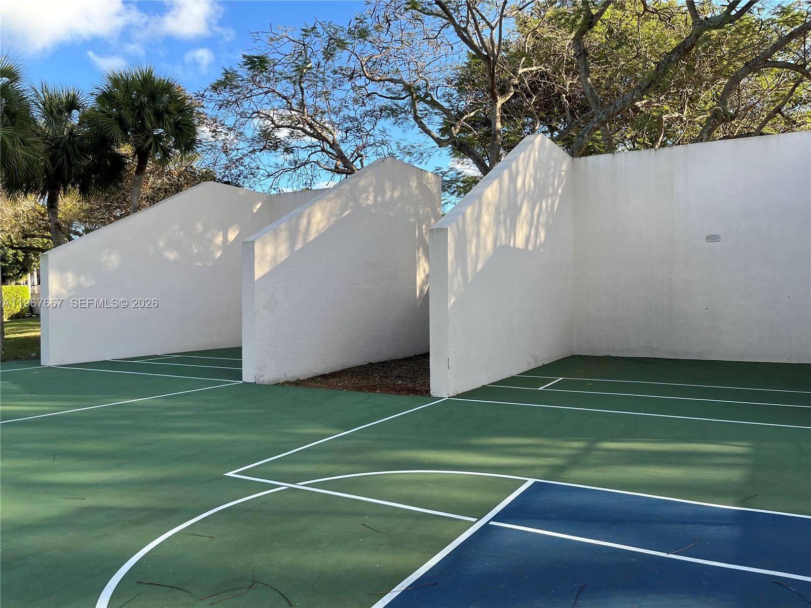 CALUSA POINT - Residential