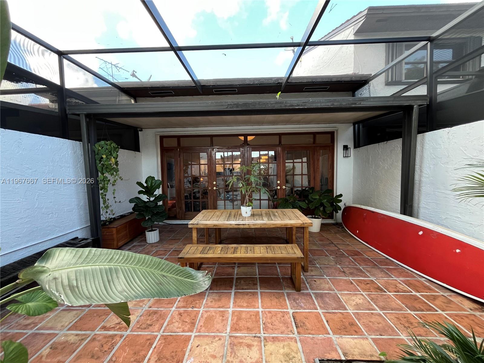 CALUSA POINT - Residential