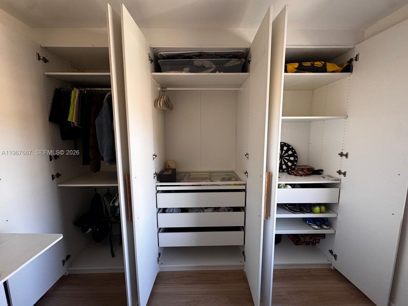 CALUSA POINT - Residential