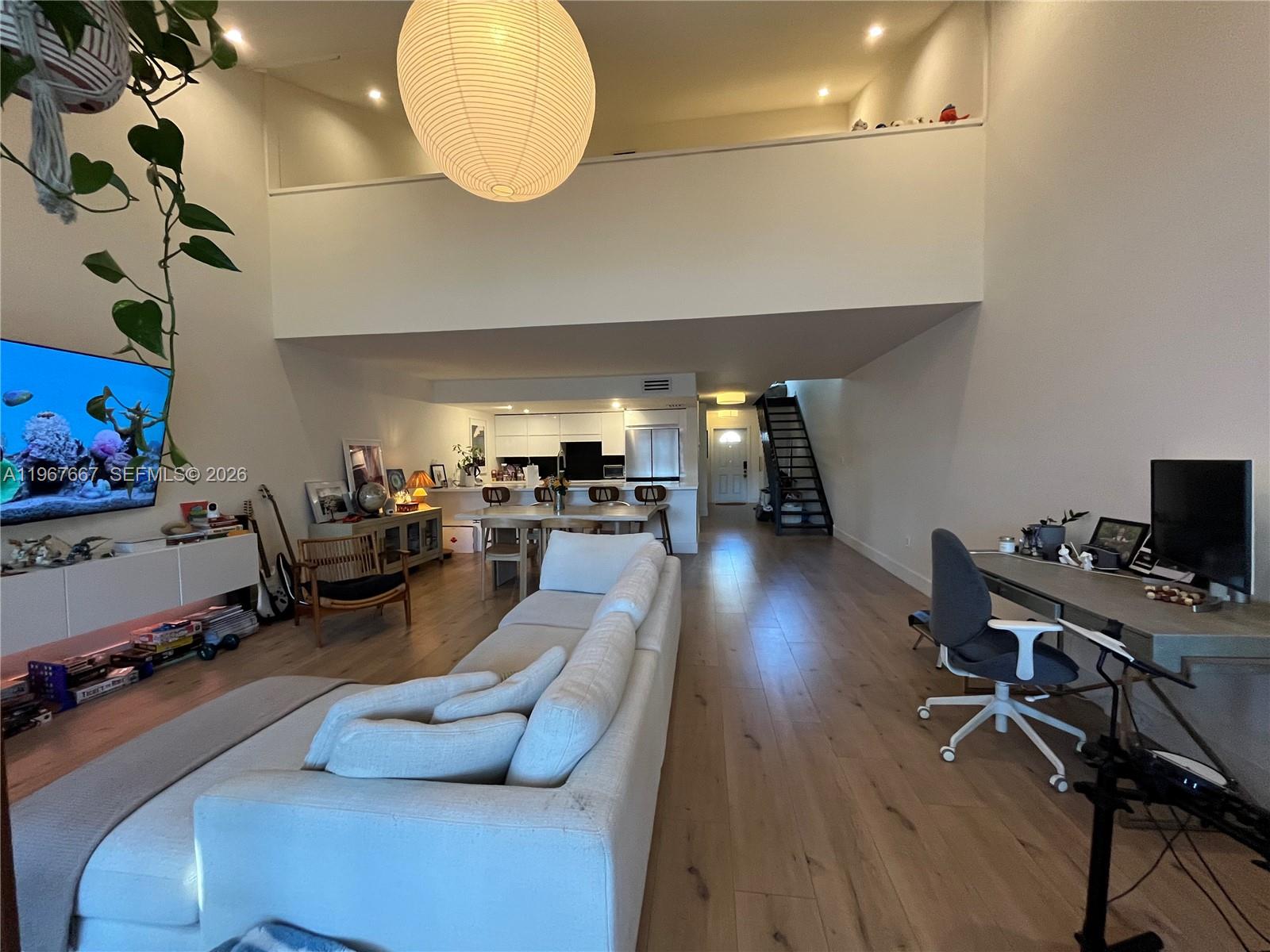 CALUSA POINT - Residential