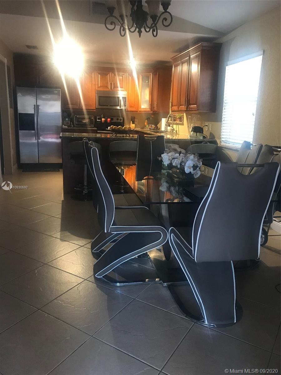 BIRD LAKES SOUTH SEC 2 - Residential