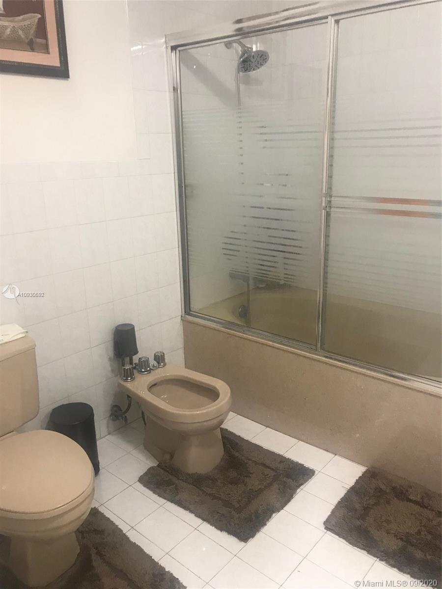 BIRD LAKES SOUTH SEC 2 - Residential