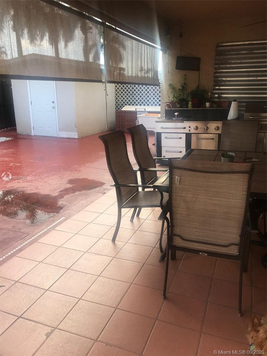 BIRD LAKES SOUTH SEC 2 - Residential