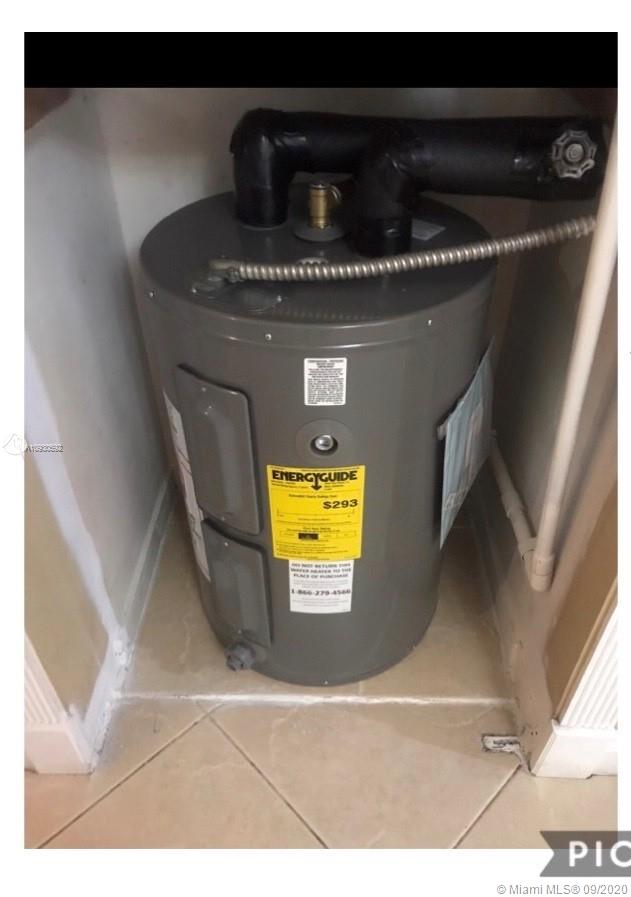 BIRD LAKES SOUTH SEC 2 - Residential