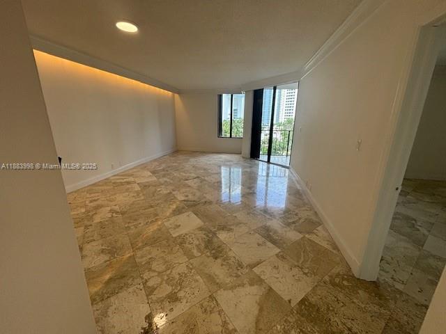 520 Brickell Key Dr A712
