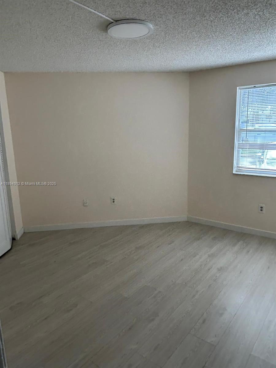 MEDITERRANEAN VILLAS COND - Residential Lease