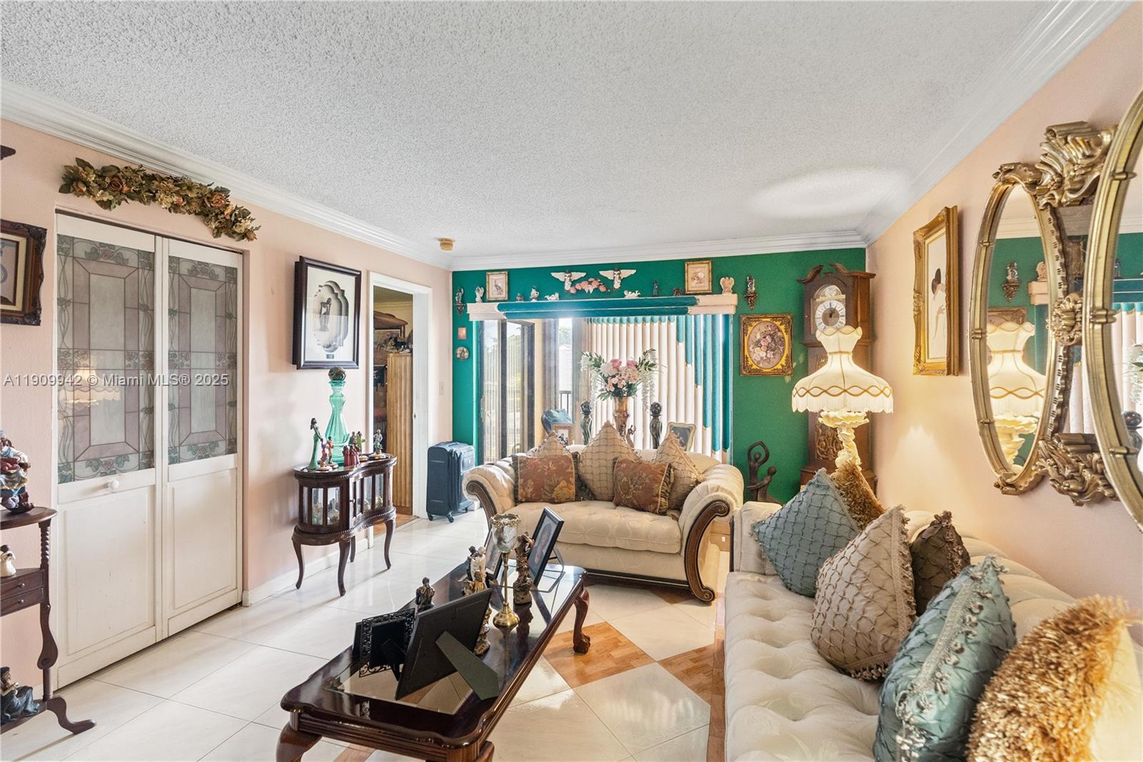 MIRAMAR CLUB CONDOMINIUM - Residential