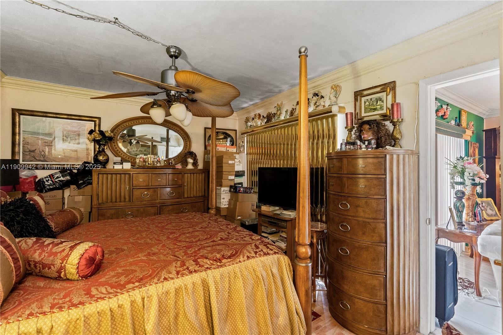 MIRAMAR CLUB CONDOMINIUM - Residential