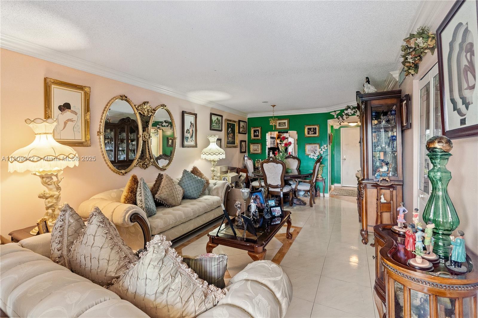 MIRAMAR CLUB CONDOMINIUM - Residential