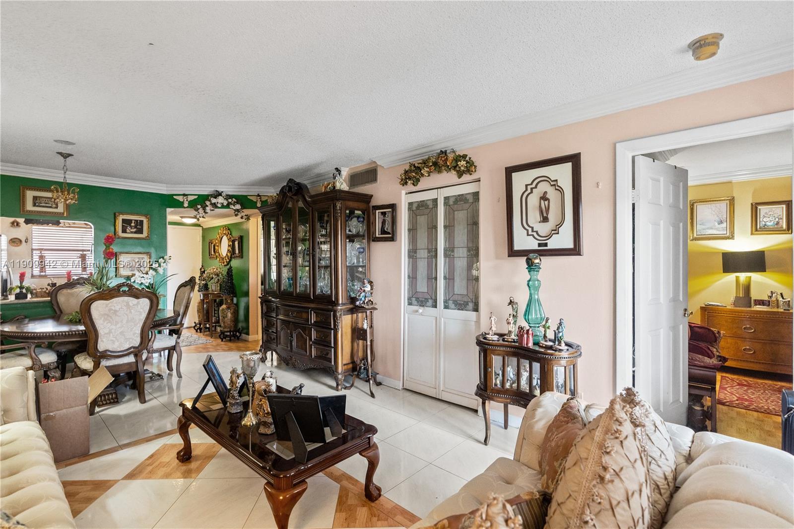 MIRAMAR CLUB CONDOMINIUM - Residential