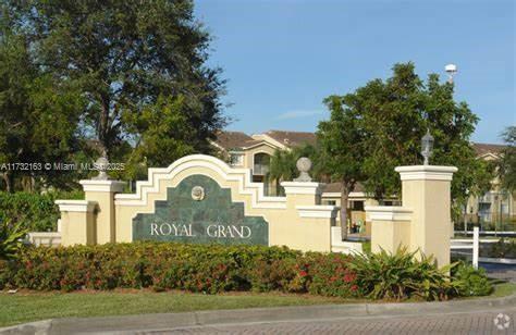 Property for Sale at 2640 S University Dr 321, Davie, Broward County, Florida - Bedrooms: 2 
Bathrooms: 2  - $295,000