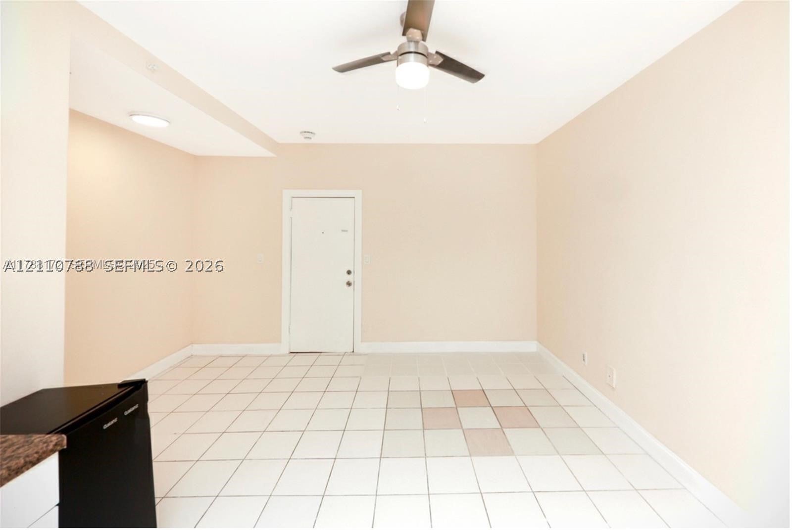 3710 Collins Ave N-202
