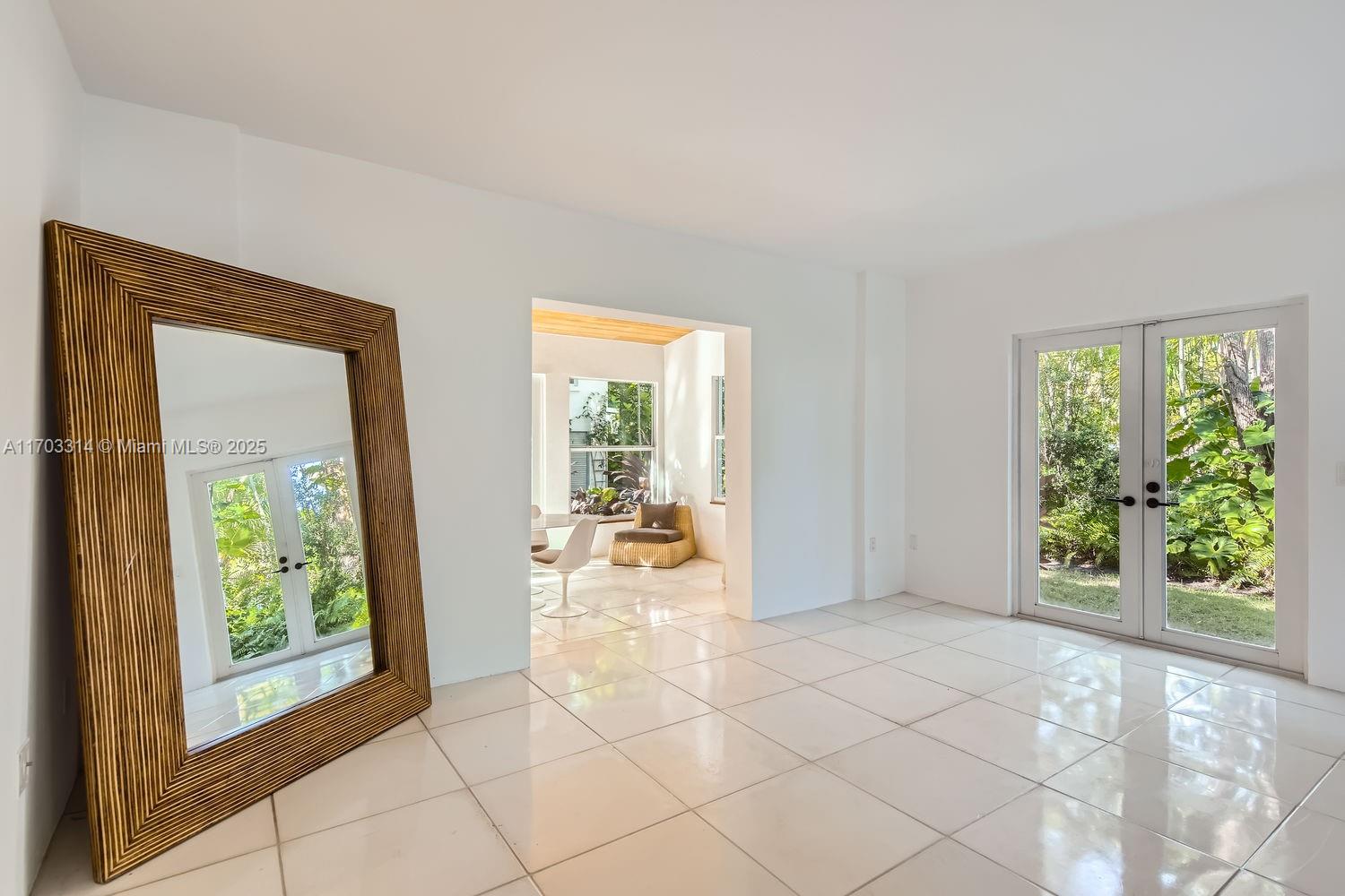 LA GORCE GOLF SUB - Residential