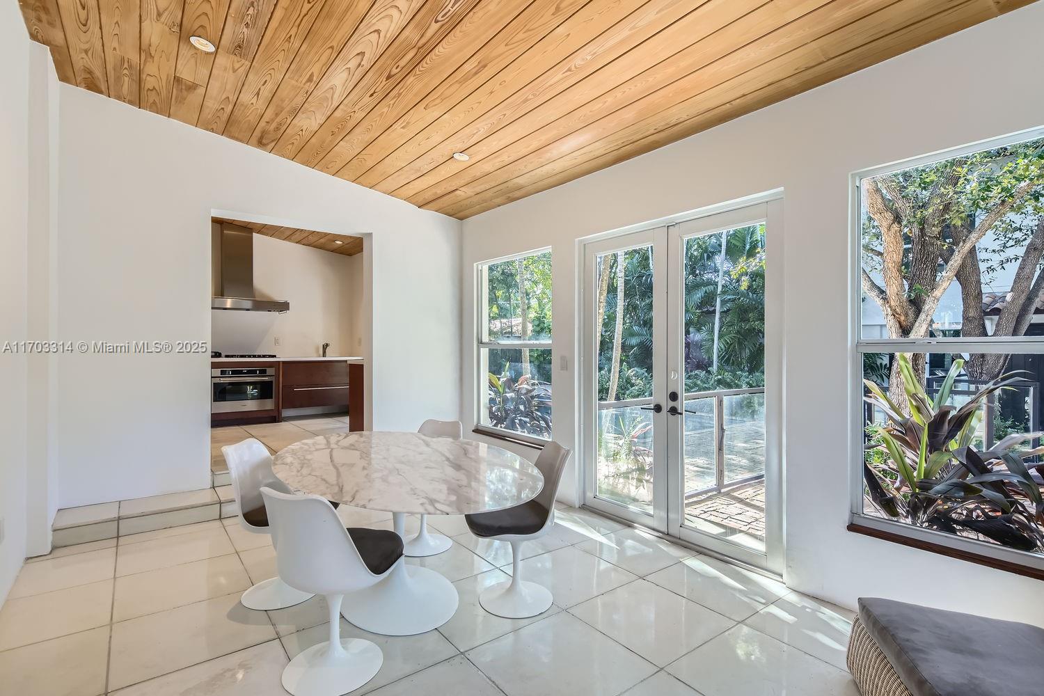 LA GORCE GOLF SUB - Residential