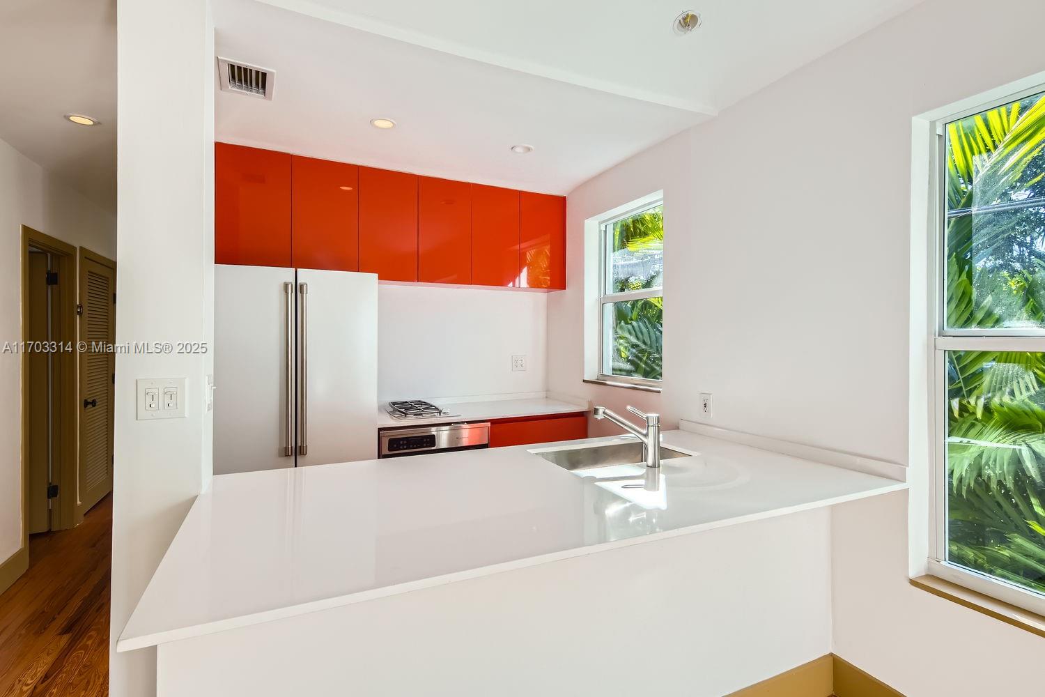LA GORCE GOLF SUB - Residential