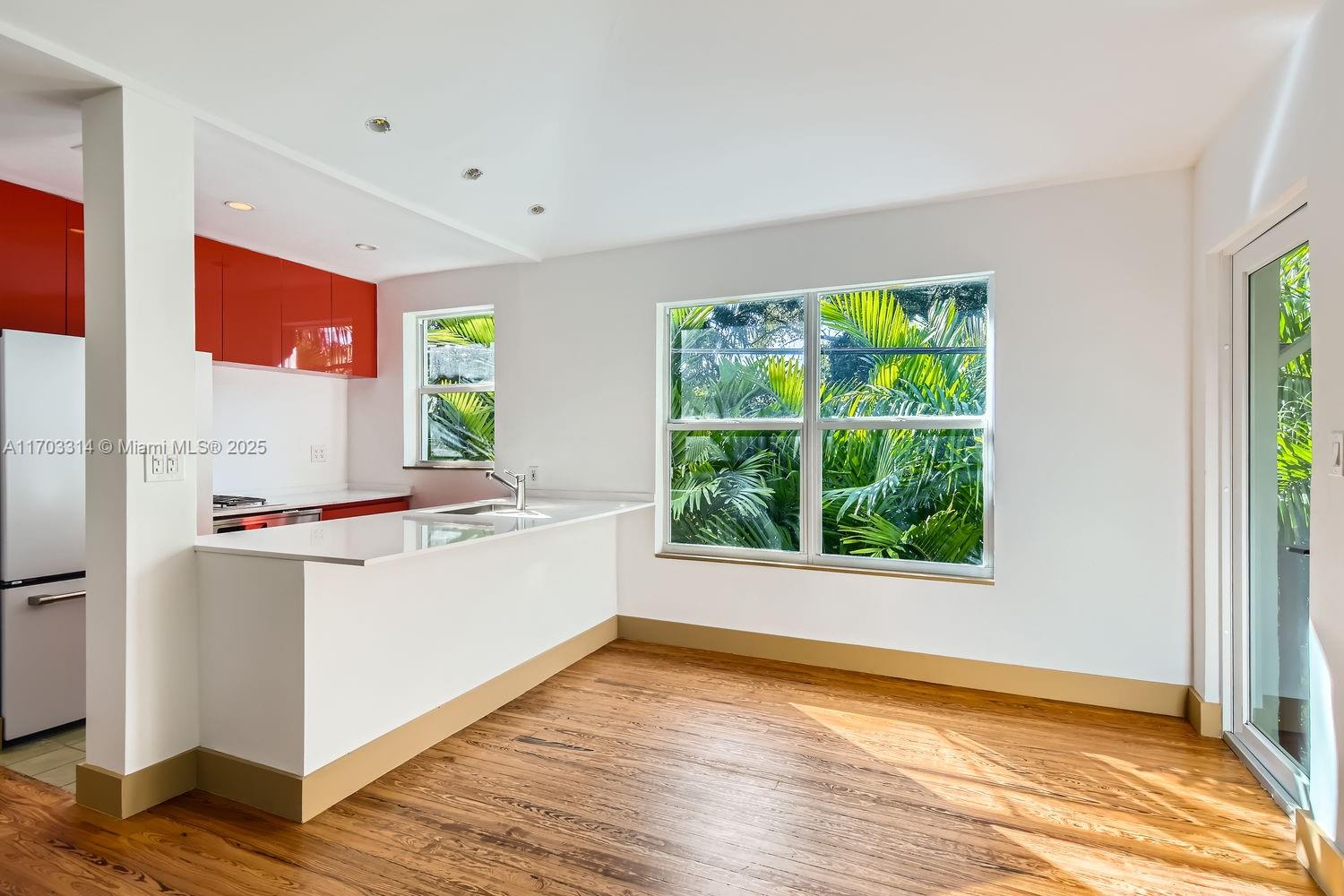 LA GORCE GOLF SUB - Residential