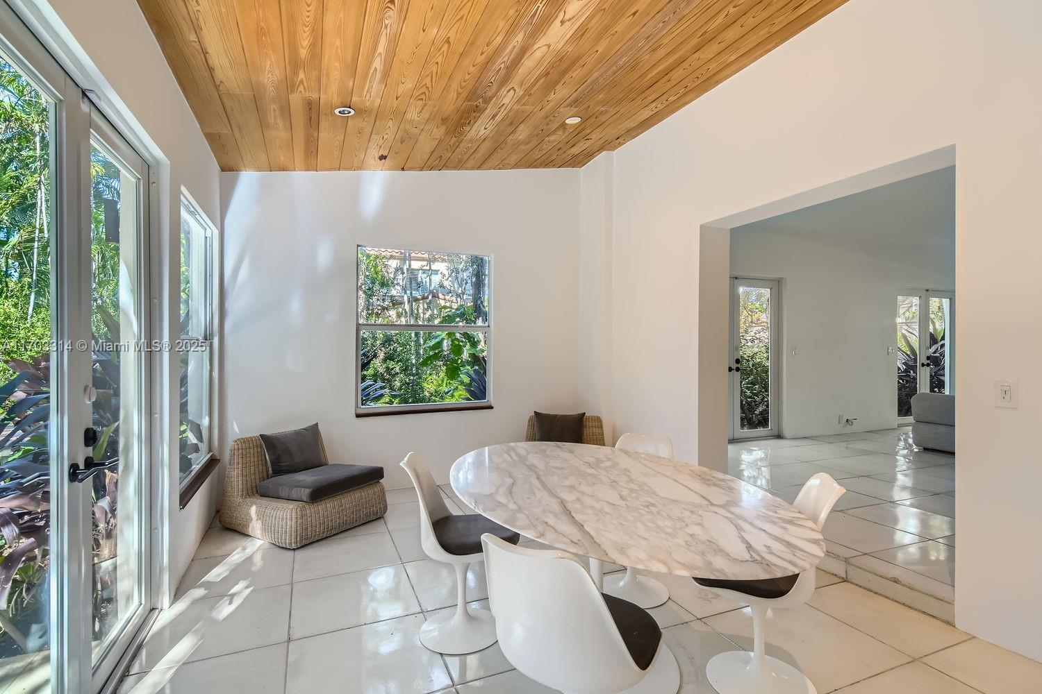 LA GORCE GOLF SUB - Residential