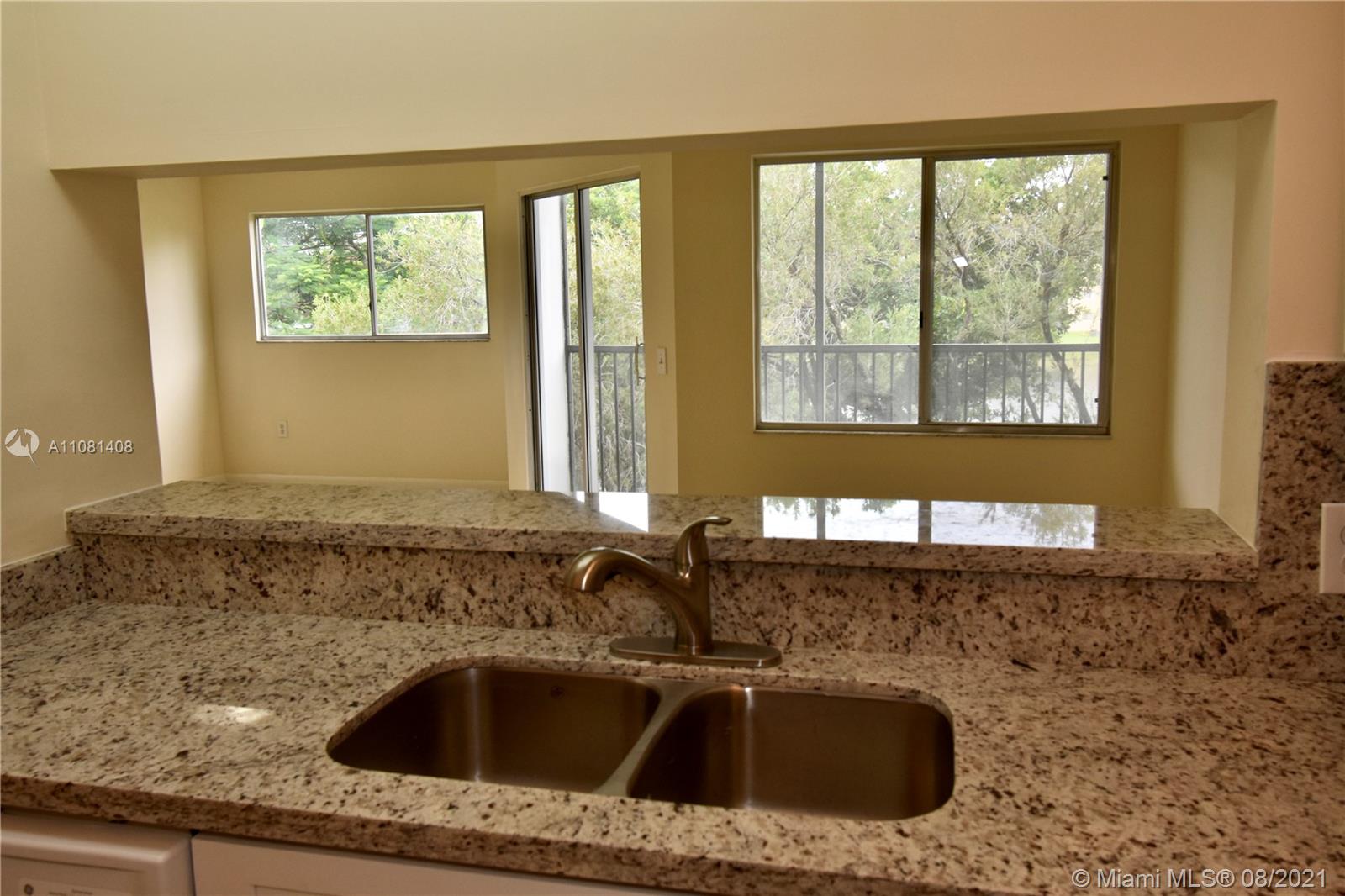 SUFFOLK AT CENTURY VILLAG - Residential