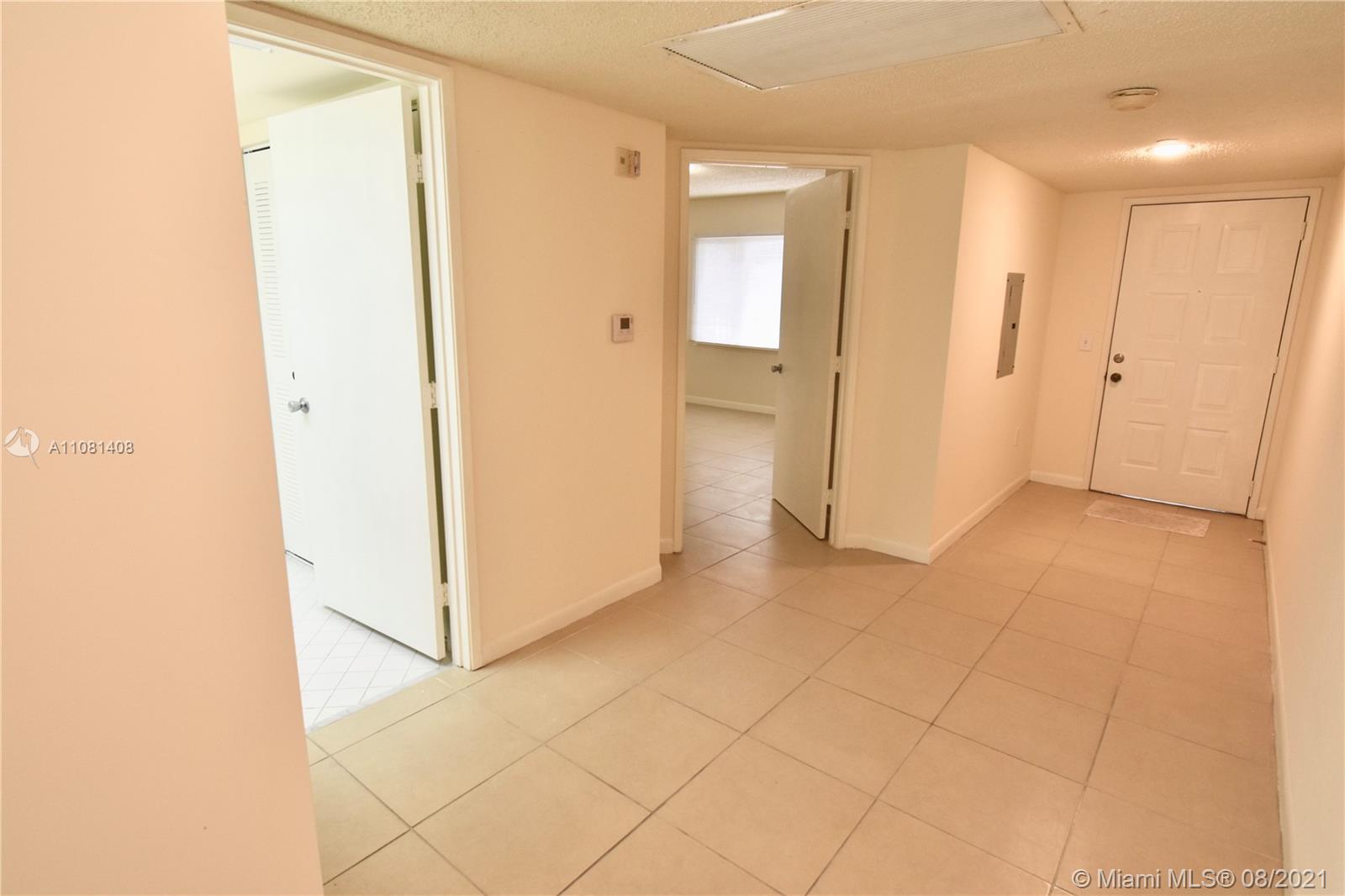 SUFFOLK AT CENTURY VILLAG - Residential