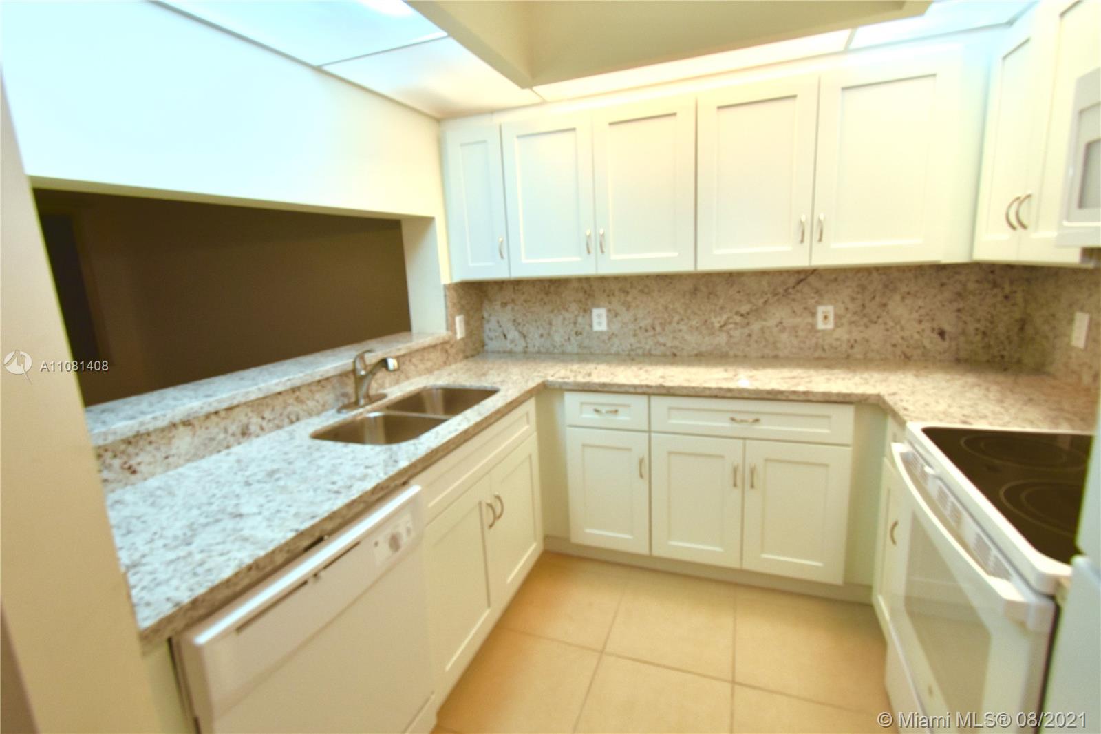 SUFFOLK AT CENTURY VILLAG - Residential