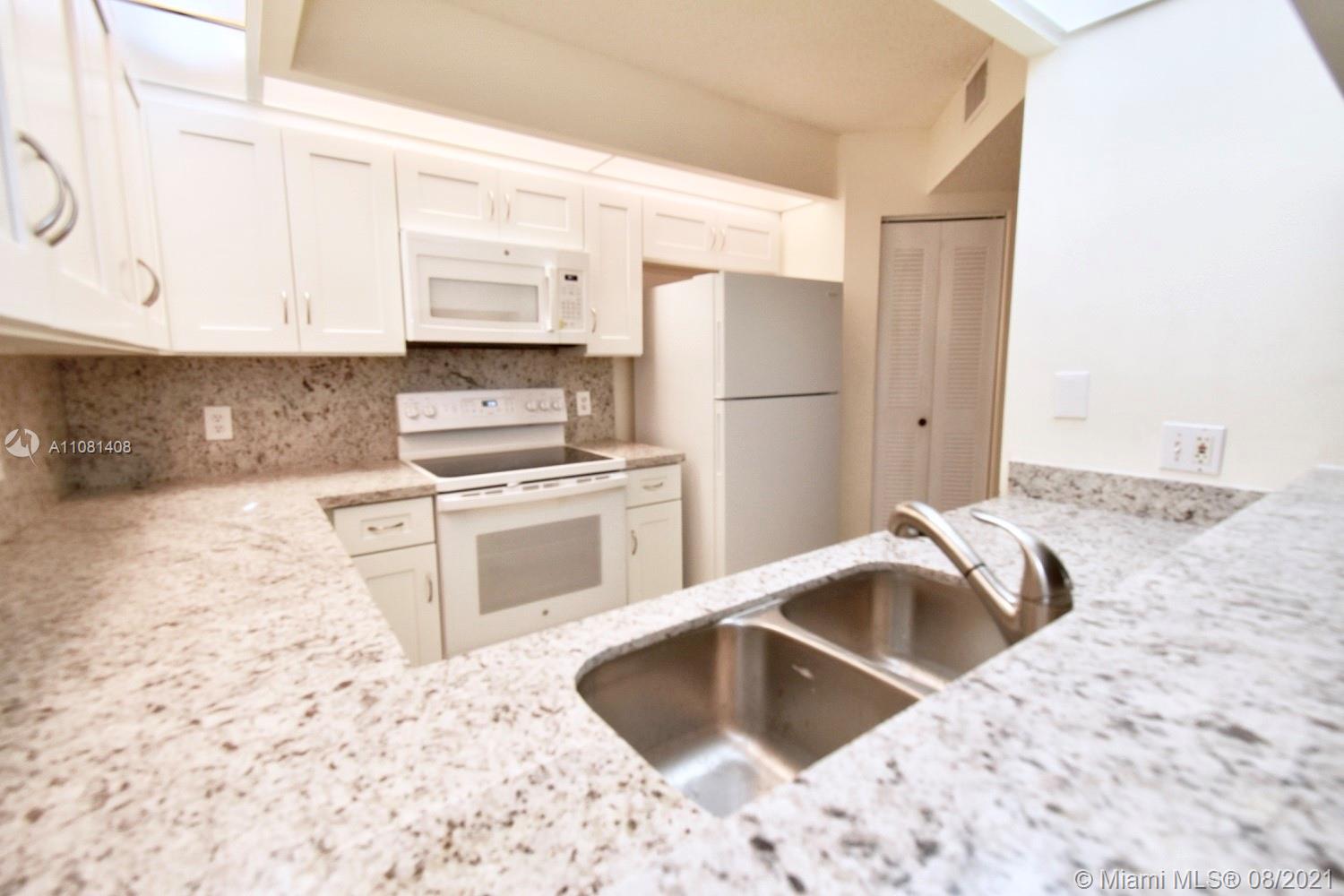 SUFFOLK AT CENTURY VILLAG - Residential