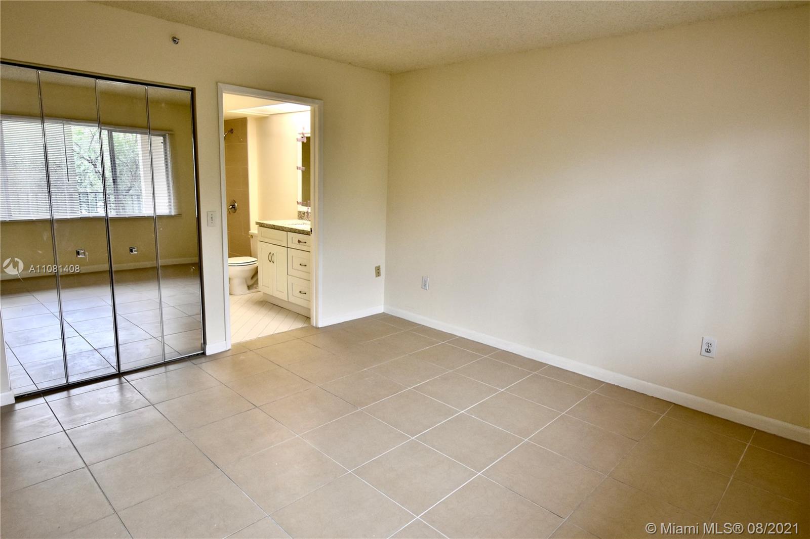 SUFFOLK AT CENTURY VILLAG - Residential