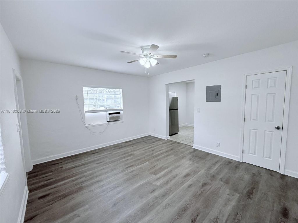 Photo of 1625 S Federal Hwy #4, Lake Worth, FL 33460 (MLS # A11843368)