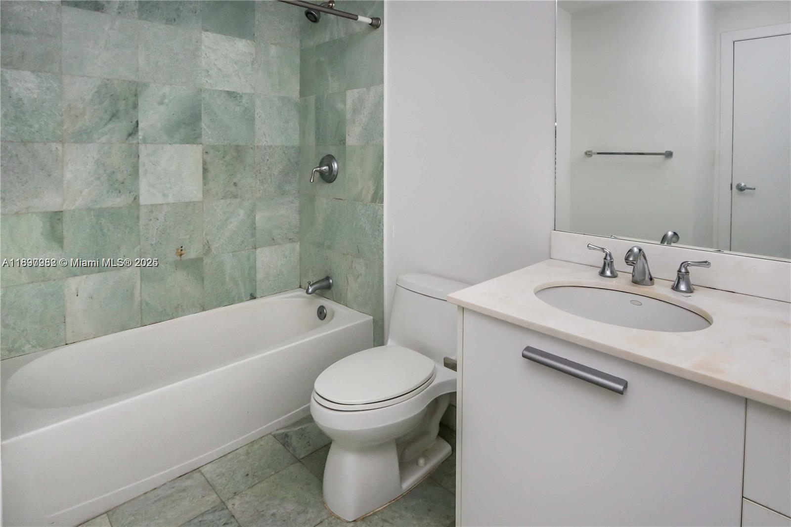 1060 BRICKELL CONDO - Residential