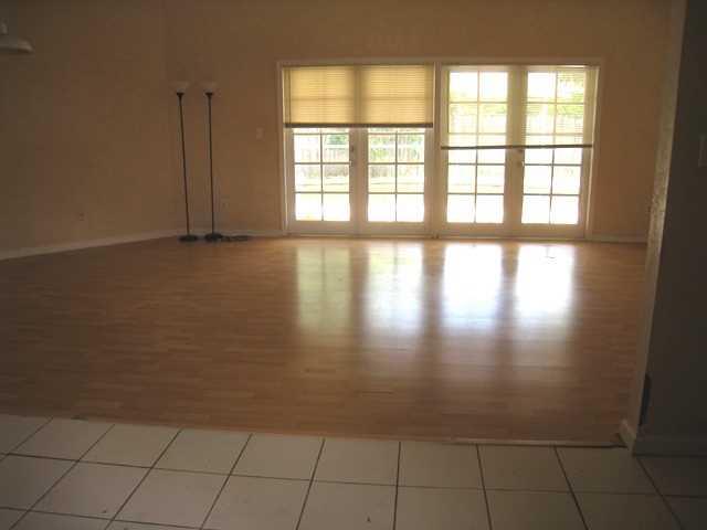 LIMEWOOD GROVE - Residential