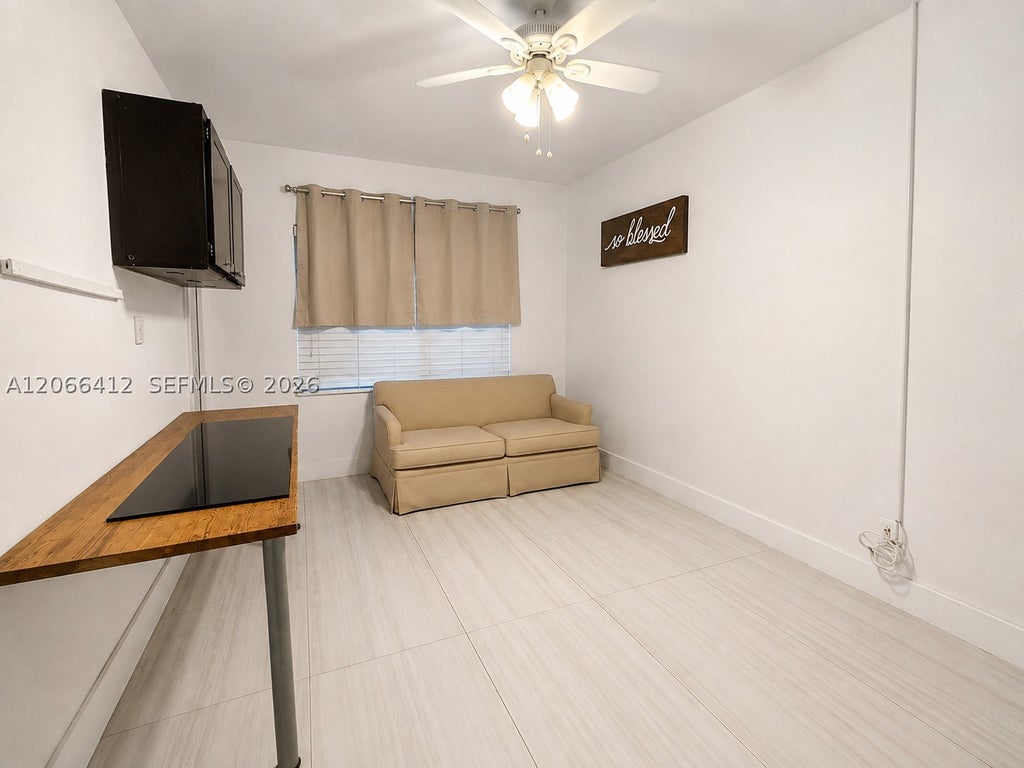 Photo of 250 SE Park St #3, Dania Beach, FL 33004 (MLS # A12066412)