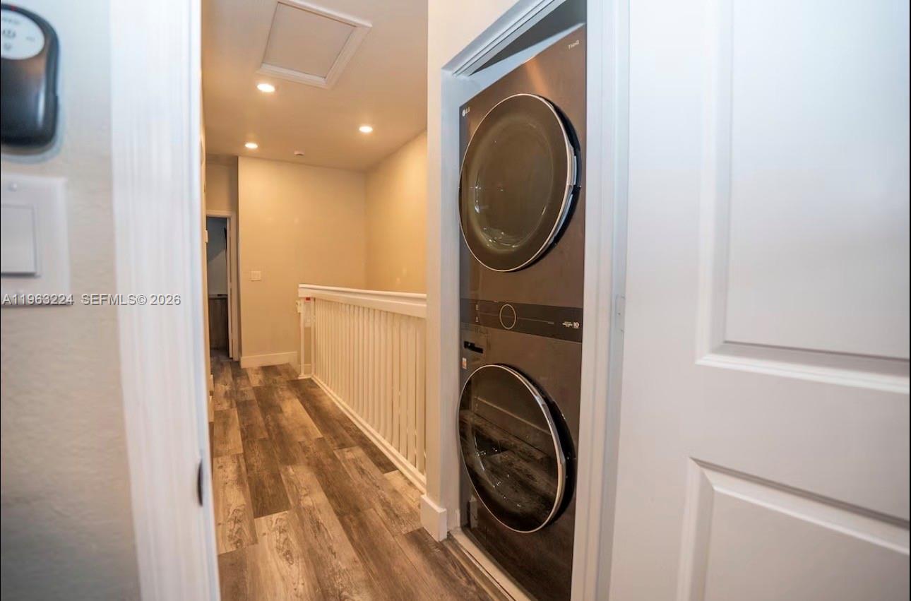 SILVER PALM RESIDENTIAL H - Residential