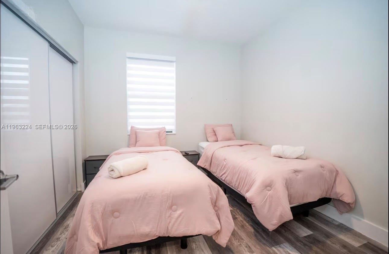 SILVER PALM RESIDENTIAL H - Residential