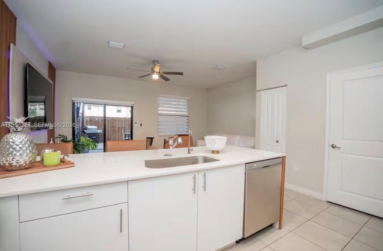 SILVER PALM RESIDENTIAL H - Residential