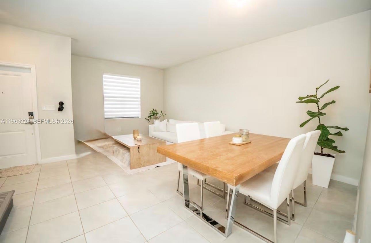 SILVER PALM RESIDENTIAL H - Residential