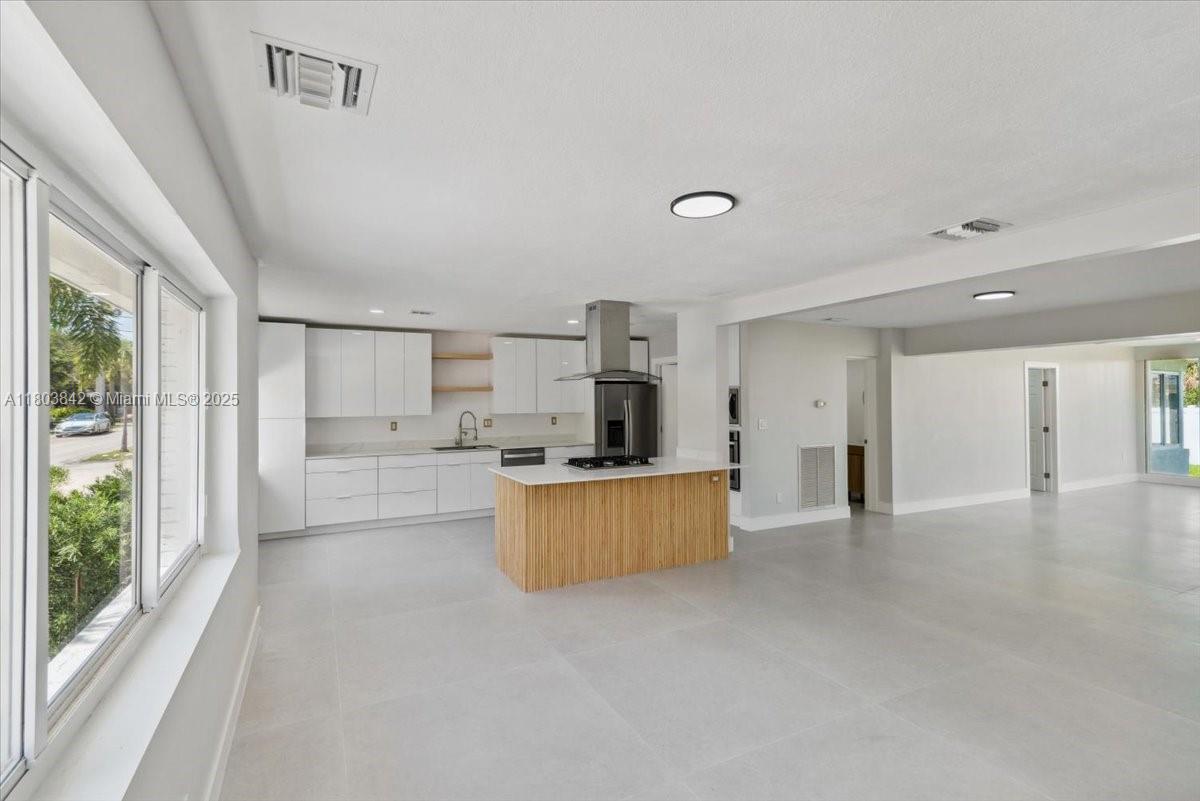 HOLLYWOOD - Residential