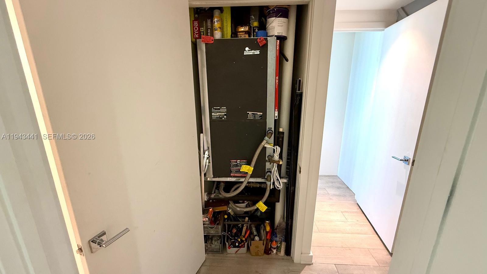 ARIA ON THE BAY CONDO - Residential