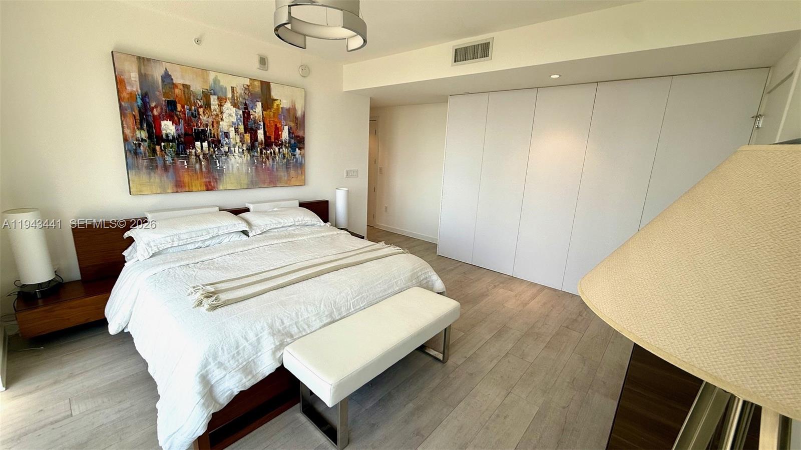 ARIA ON THE BAY CONDO - Residential