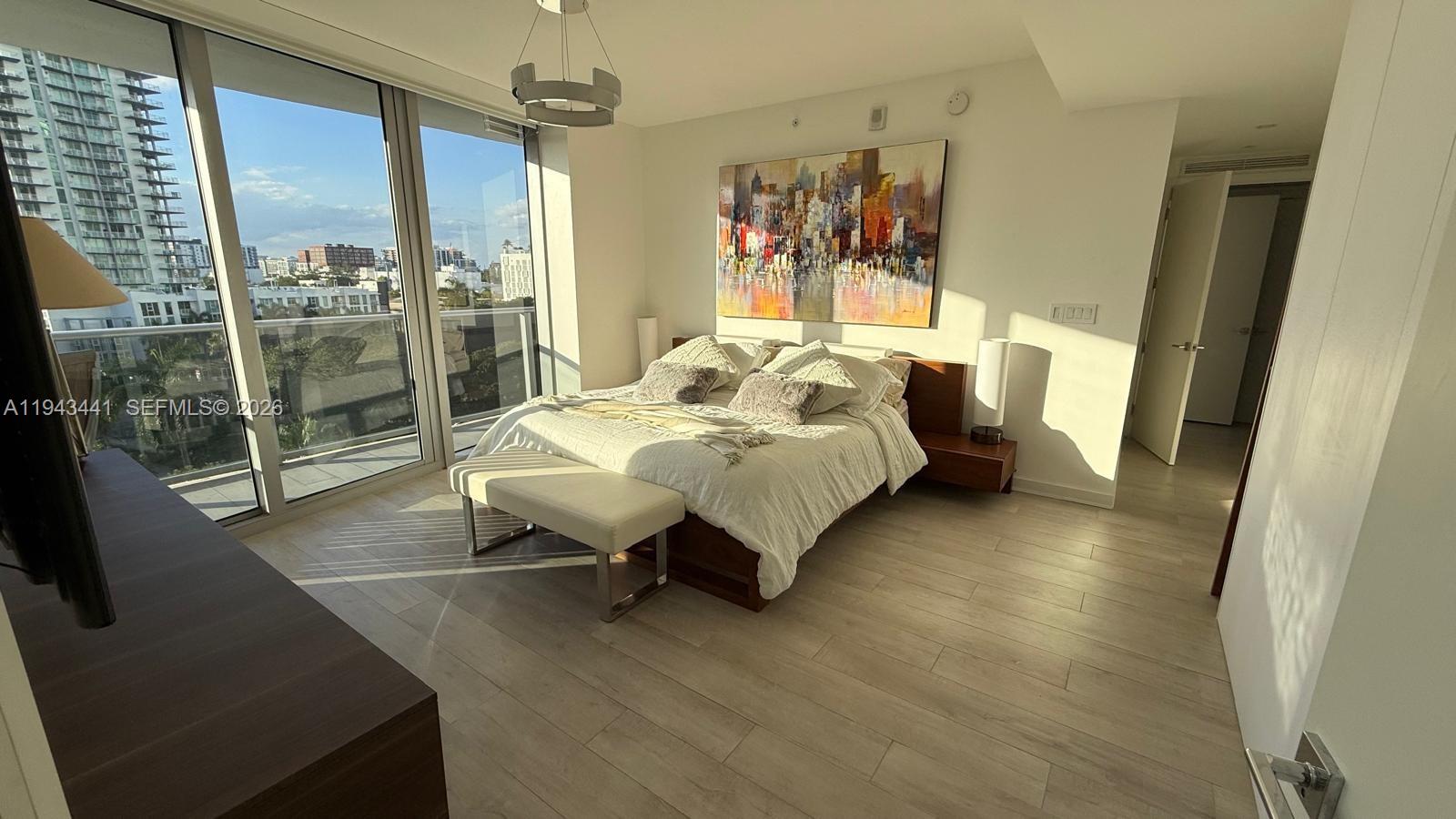 ARIA ON THE BAY CONDO - Residential