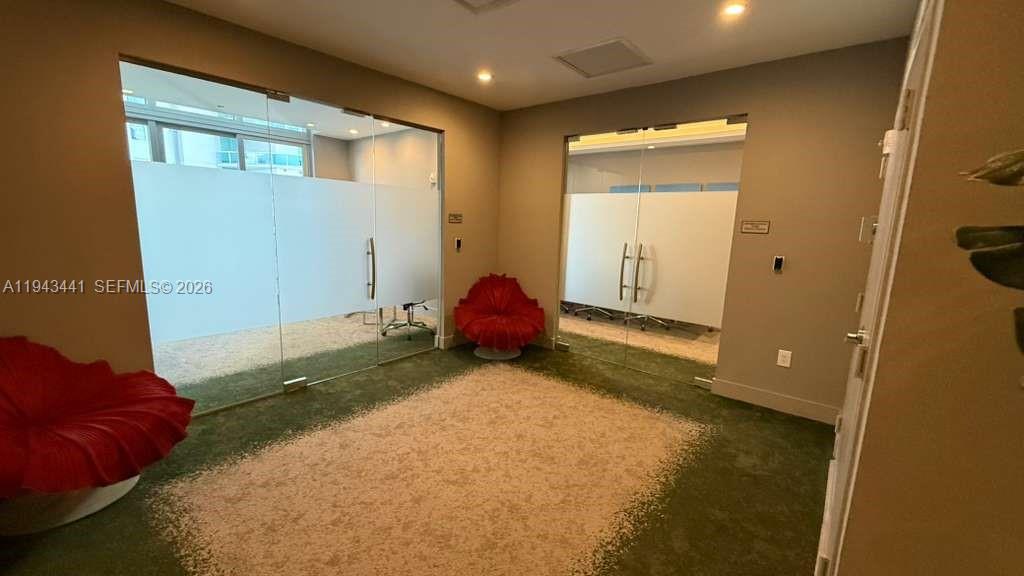 ARIA ON THE BAY CONDO - Residential