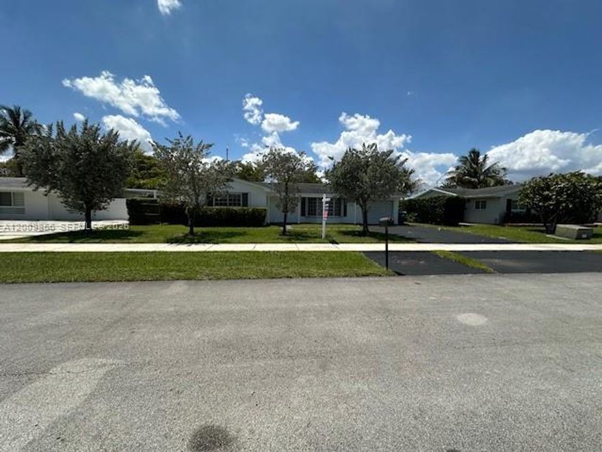 Backs up to SW 147 Ave. Cash Only.  Full Price Only. Contingent upon Probate closing just filed. Will take 4-6 months to close.  3/2 with garage.  Original condition. Fresh paint inside and out. Can park a boat or RV.  85’ x 110’ fenced lot. 1 block to park with tennis, racquetball, basketball courts, jogging/walking trail & elementary. No maintenance fee.