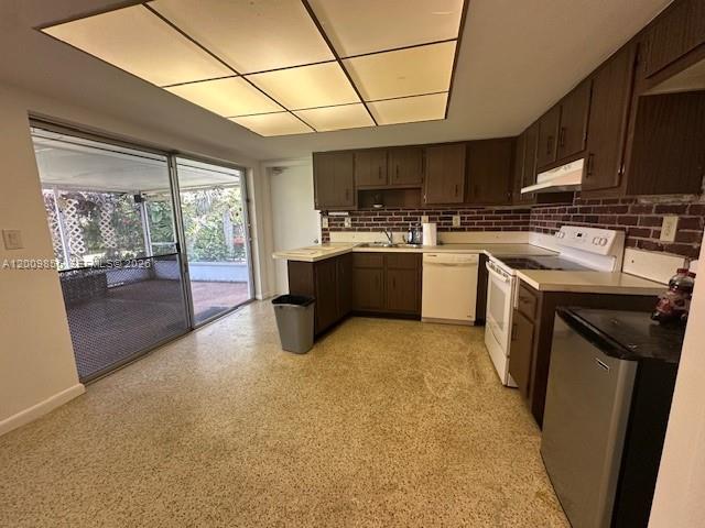 KENDALE LAKES SEC 6 - Residential