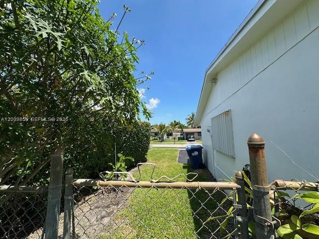 KENDALE LAKES SEC 6 - Residential