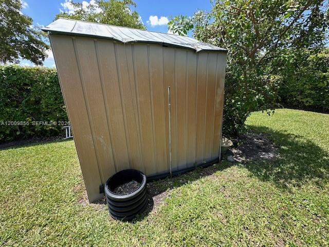 KENDALE LAKES SEC 6 - Residential