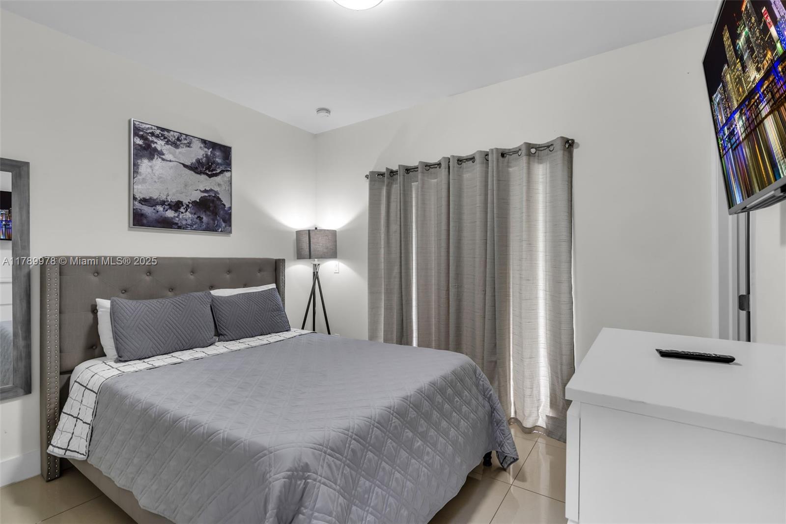 COMM LIBERTY CITY 2ND SEC - Residential