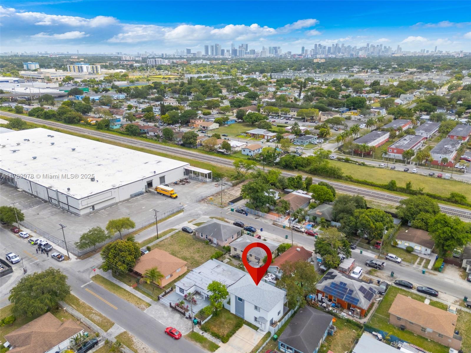 COMM LIBERTY CITY 2ND SEC - Residential